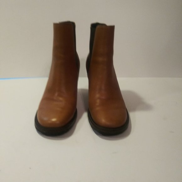 Cole Haan Short Boots Size 10 - Picture 2 of 10